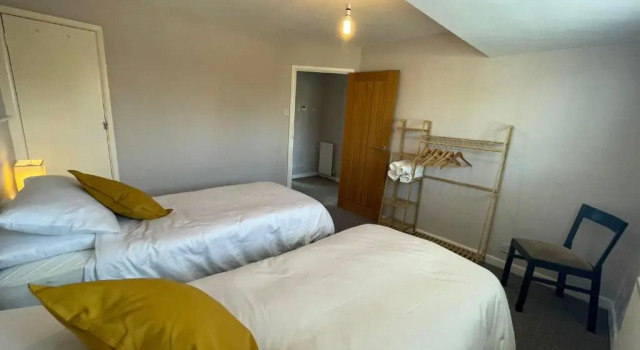 Beautiful, Spacious 4-bed House in Brixham, Забронировать Отель Отели Бриксем с парковкой, рядом с Пристань города Бриксхем, Парковка
