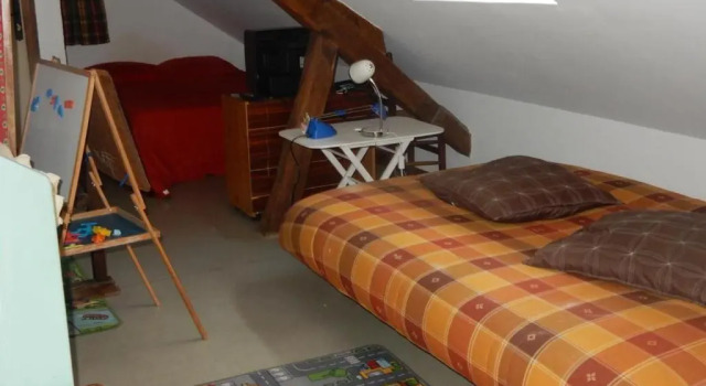 Gite Tresson, 4 pièces, 13 personnes - FR-1-410-143, Réserver Hôtel Tresson 