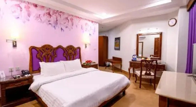 Люкс Hotel One Sargodha