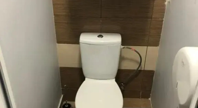 Hostel Laurita, Prenota Ostello Hotel a Contea di Kaunas con parcheggio, Parcheggio