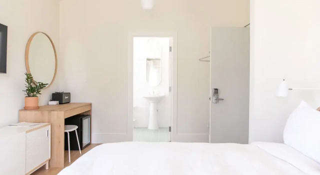 Номер Deluxe Guest House Raleigh- Adults Only