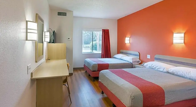 Номер Deluxe Motel 6 Columbia, SC - Fort Jackson Area