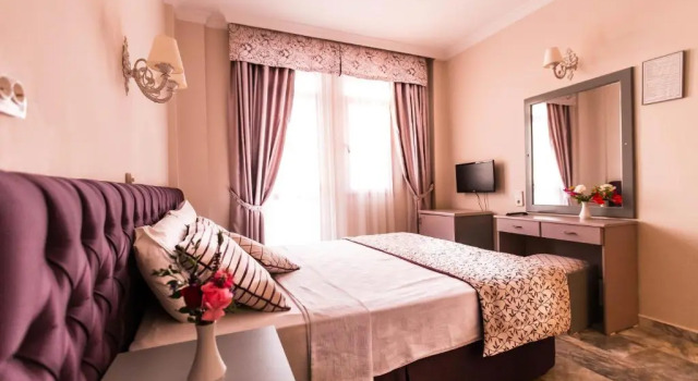 Трёхместный номер Standard Hanedan Beach Hotel