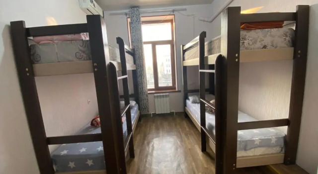 Seng i sovesal Hostel Highway