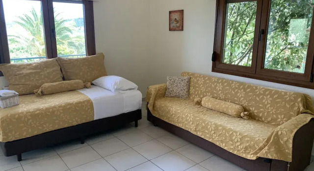Beautiful 1-bed Apartment in Thassos Kinira, Забронировать Апартаменты/квартира Отели острова Тасоса с парковкой, Парковка