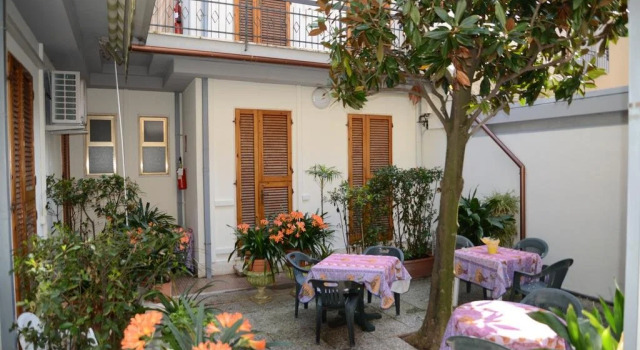 Hotel Midy