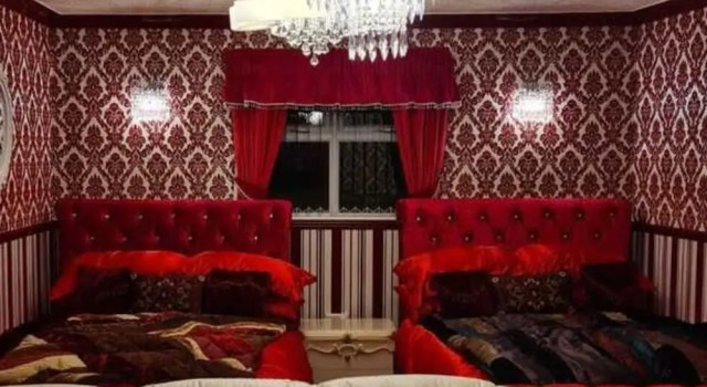 Luxurious, Stunning Detached Bungalow in Derby, Rezervați Apartament Apartamente în Derby, Apartament