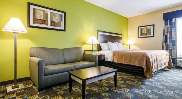 Люкс Standard Quality Inn & Suites Glenmont - Albany South