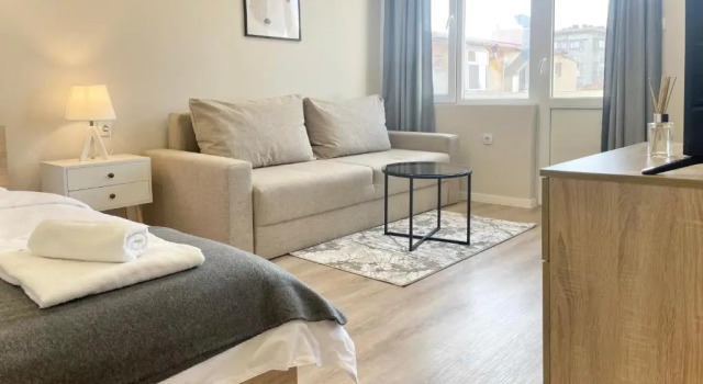 Студия Elegant Studio for 4 Guests in City Center