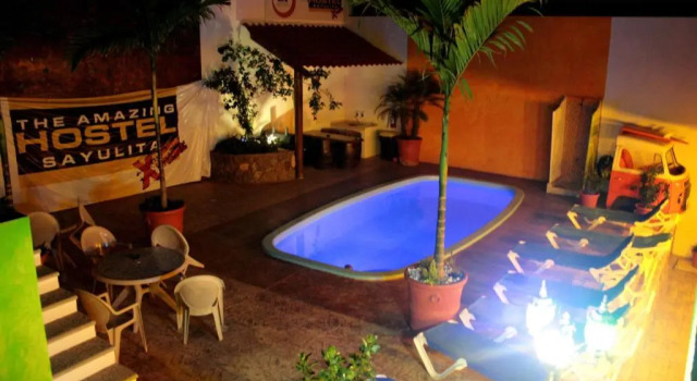 Двухместный номер Standard с видом на бассейн ITH Sayulita Amazing Surf Hostel