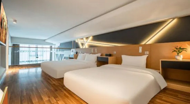 Семейный люкс Дуплекс с 2 комнатами Guiyang Wufang Zhixuan Hotel