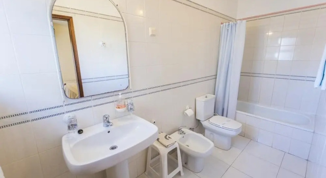 Трёхместный семейный номер Standard Guesthouse A Lareira