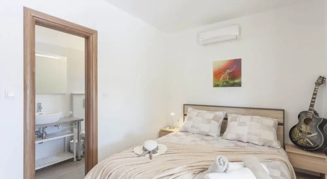 House Arija