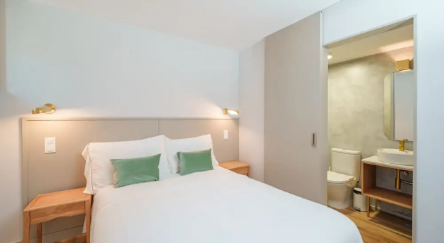 Апартаменты Luxury с балконом Feel Porto Firmeza Coworking & Flats
