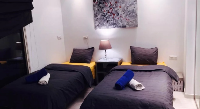 Magical Duplex 100SM Garden Pool Parking, Buchen Sie Ferienwohnung Herzlia Zentralbezirk Israel