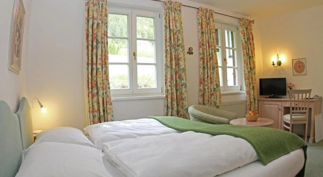 Seehotel Enzian