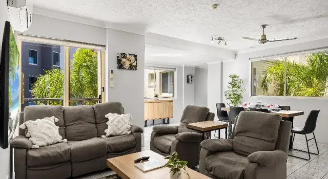 Апартаменты с 2 комнатами с балконом и с видом на сад Bayview Beach Holiday Apartments