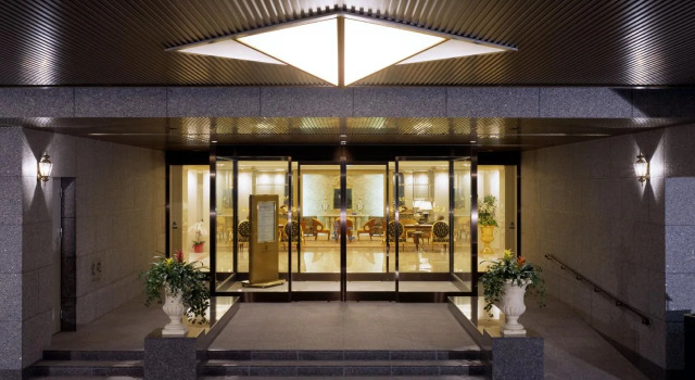 Takakura Hotel Fukuoka, Забронировать Отель Отели префектуры Фукуока 3 звезды, рядом с Daimaru Fukuoka Tenjin, 3*