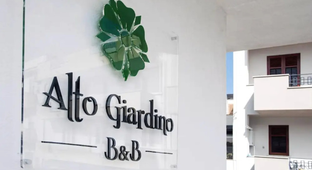 Alto Giardino Rooms, Prenota Bed & breakfast Hotel a Terrasini con colazione, Colazione