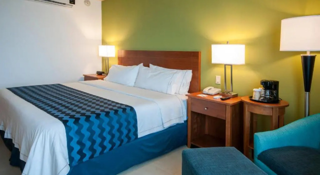 Номер Standard с видом на море Holiday Inn Express Cabo San Lucas by IHG