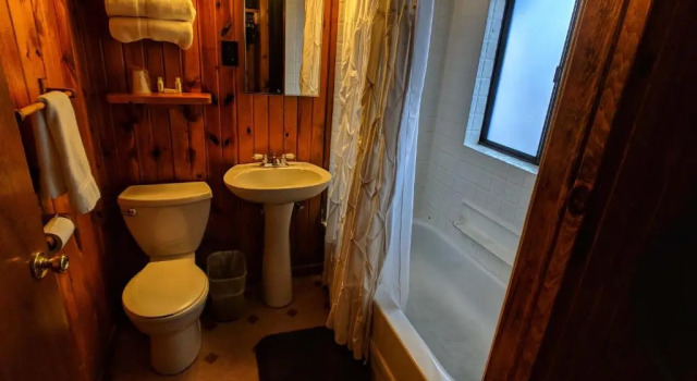 Номер Standard Foot of the Mountain Motel