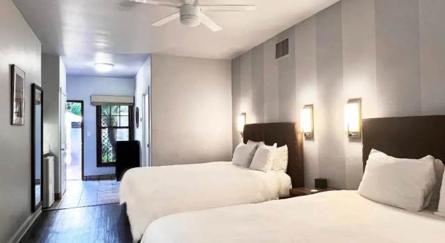 Четырёхместный номер Superior Casa Del Mar Inn