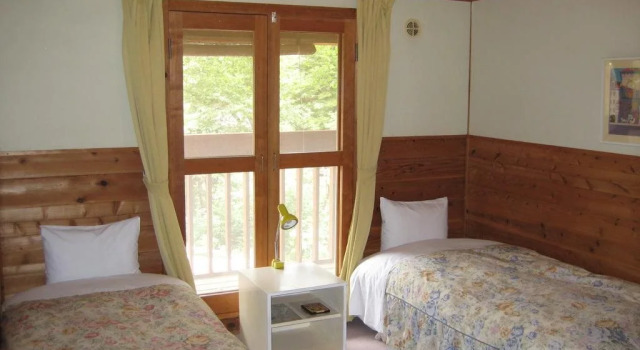 Hirotani Pension & Lodge, Prenota Affittacamere Hara 