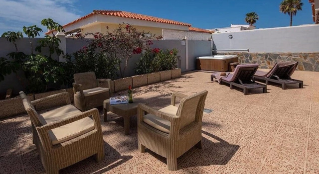 Villa Magnolia, Prenota Villa Hotel a Tenerife con piscina, Piscina