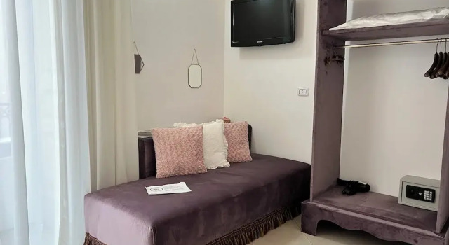Deluxe tredobbelt værelse med altan Bellini Home B&B