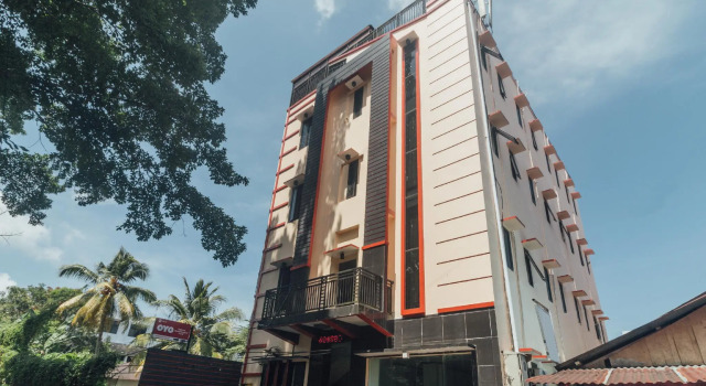 OYO 1872 Sakinah Grand Soabali Hotel, Rezerwuj Hotel Ambon Maluku