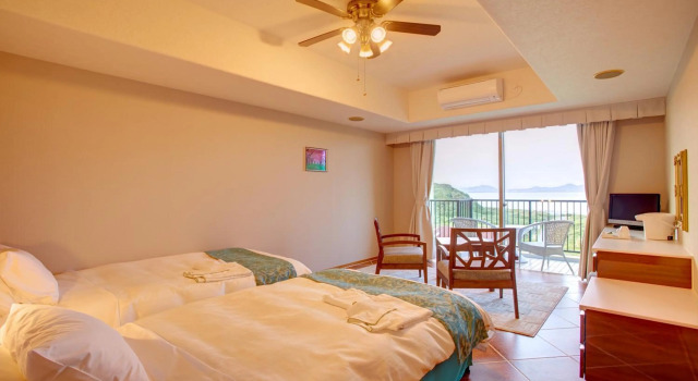 AJ Resort Island Ikeijima, Забронировать Курортный отель Отели Ikei с бассейном, Бассейн