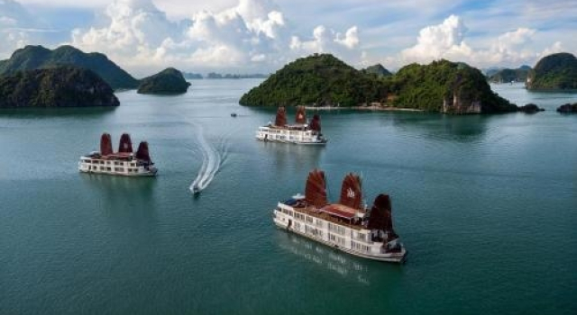 Halong Glory Cruise, Забронировать Отель Отели Халонг с парковкой, Парковка