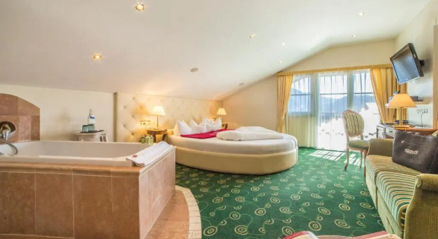 Полулюкс mein romantisches Hotel Toalstock