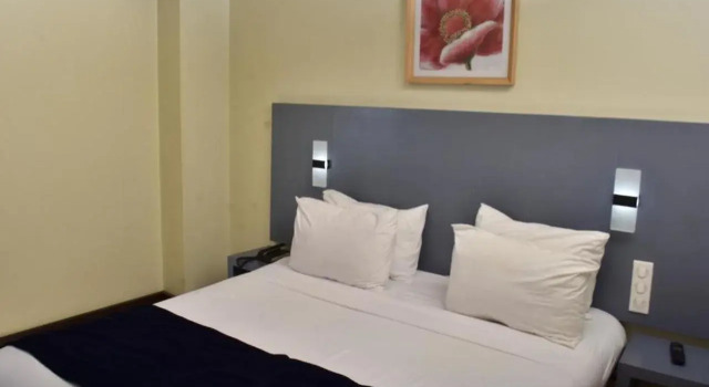 hotel evasion by liberte