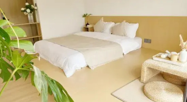 Люкс Yunyuetian Boutique Homestay