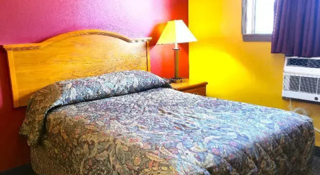 Номер Standard Relax Inn by OYO Sulphur Hwy 90