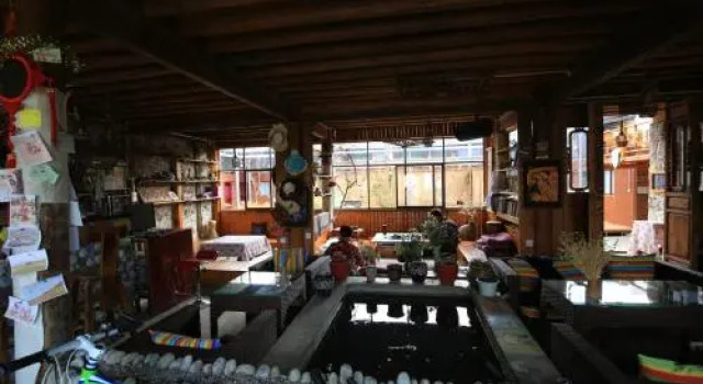 Rosy Clouds Stories From Afar Inn Lijiang