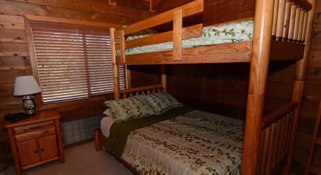 3 Br: Powder Monkey 3