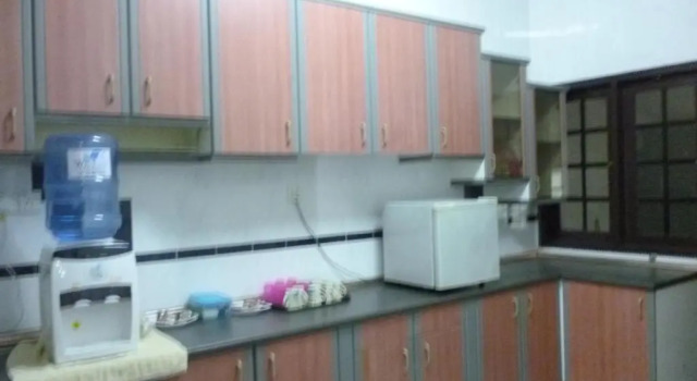 Bungalow G Six Hotel