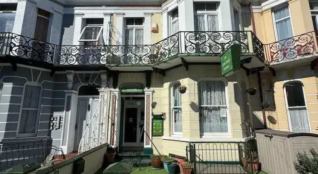 The little emily - Room only, Rezervasyon Otel Merseyside ucuz oteller