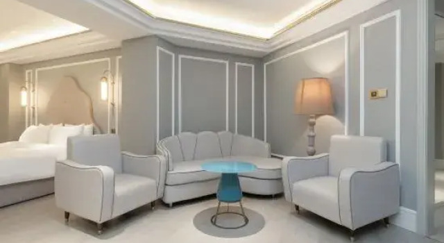 Люкс Starway Hotel (Emei High-speed Railway Station Dafo Chan Yard Branch)