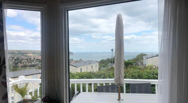 225 Buttercup Swanage Bay View - Vacation Home, Забронировать Отель Отели Англии с бассейном, Бассейн
