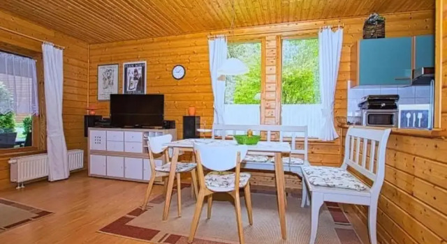 The House to Stay for Perfect Holidays, Prenota Casa vacanze Cottage a Garz, Cottage