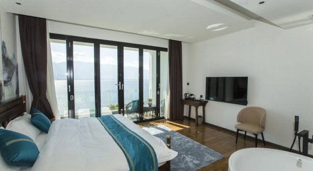 Номер Luxury Dali Junbo Holiday Villa