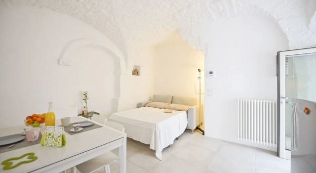 Casetta Arco Con Balcone