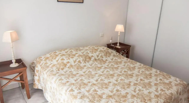 Les Flots Cypriano - INH 31649, Забронировать Отель Отели Сен-Сиприен 3 звезды, 3*