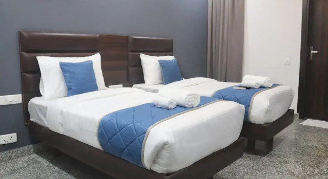 Номер Deluxe Axon Stays Near Artemis Hospital Gurgaon Sector 52