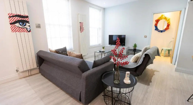 Nadler House Flat 1 & 2, Забронировать Отель Отели Норидж с парковкой, рядом с Квартал Тумленд, Парковка