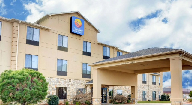 Номер Standard Comfort Inn & Suites Russellville I-40