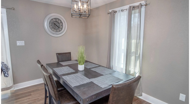 Lovely 3 BR Home Only 9 Minutes From Downtown, Rezerwuj Dom wakacyjny Wille w Bexar County, Willa